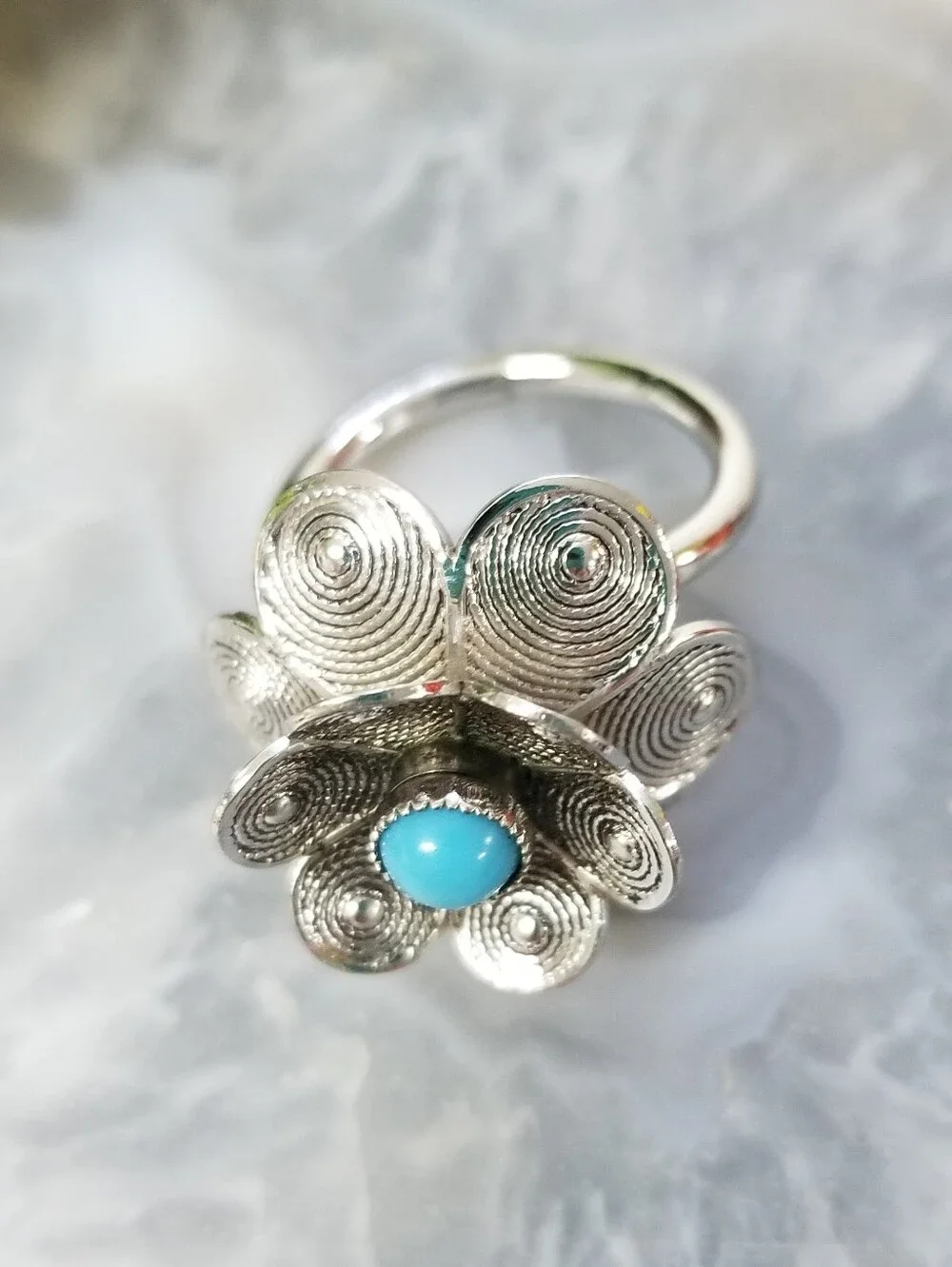 Vintage Sarah Coventry Silver Flower Ring